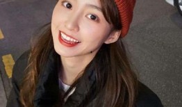 网红吃瓜周珊图片头像,吃瓜界的时尚达人